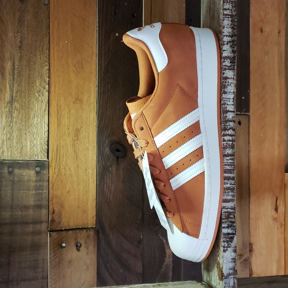 Adidas Suede Superstar size 11.5